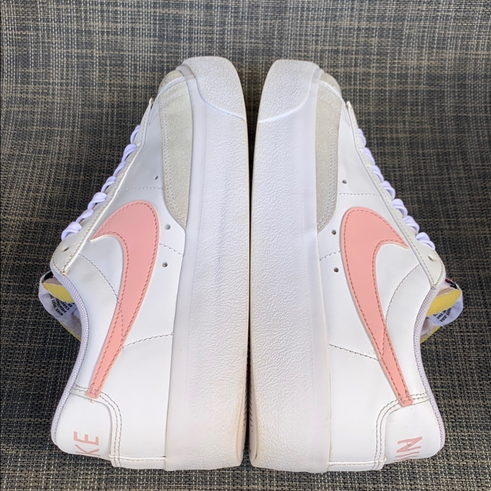 Nike Blazer Low Platform Women's Sneakers White and Pink - Picture 10 of 13